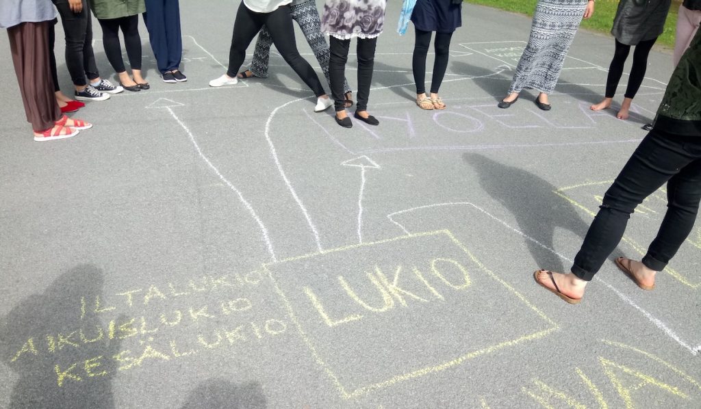 Uraunelmien kl maahan muuttaneet, suomen koulutusjärjestelmä 2
